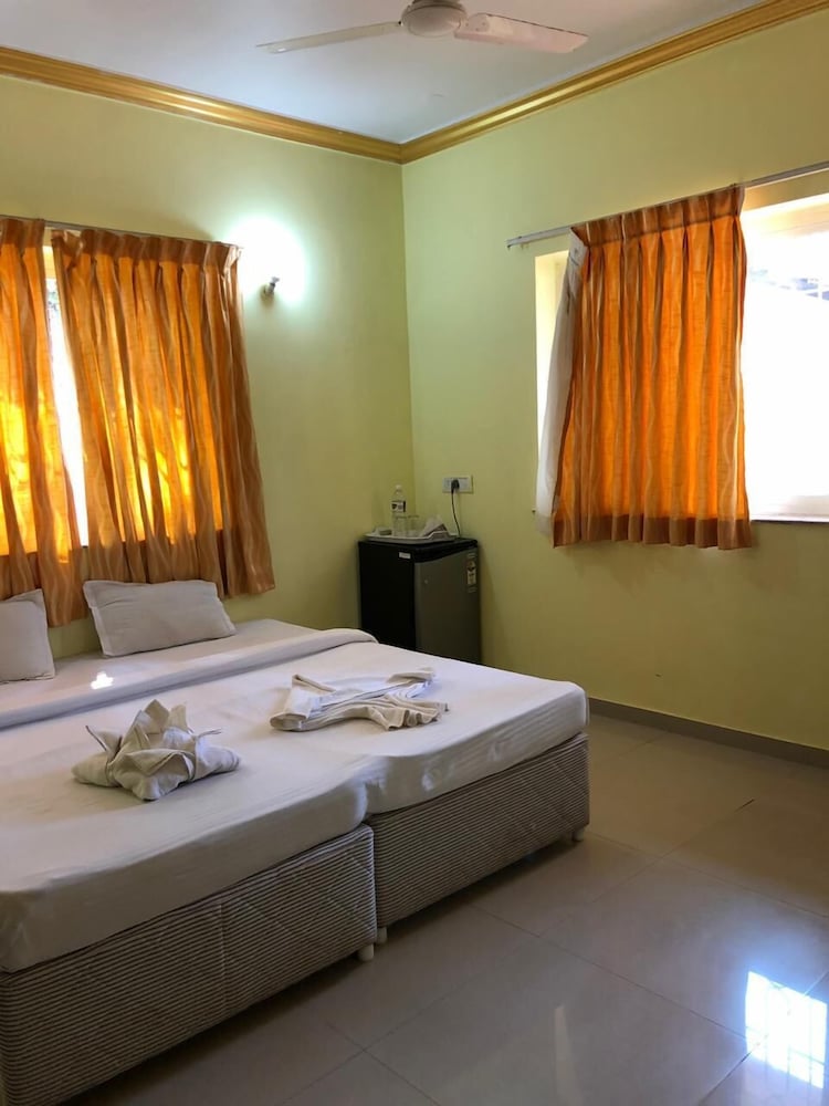 Фото Hotel El Paso Goa