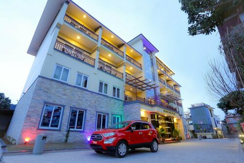 Гостиница Hotel Glory Garden в Гандаки