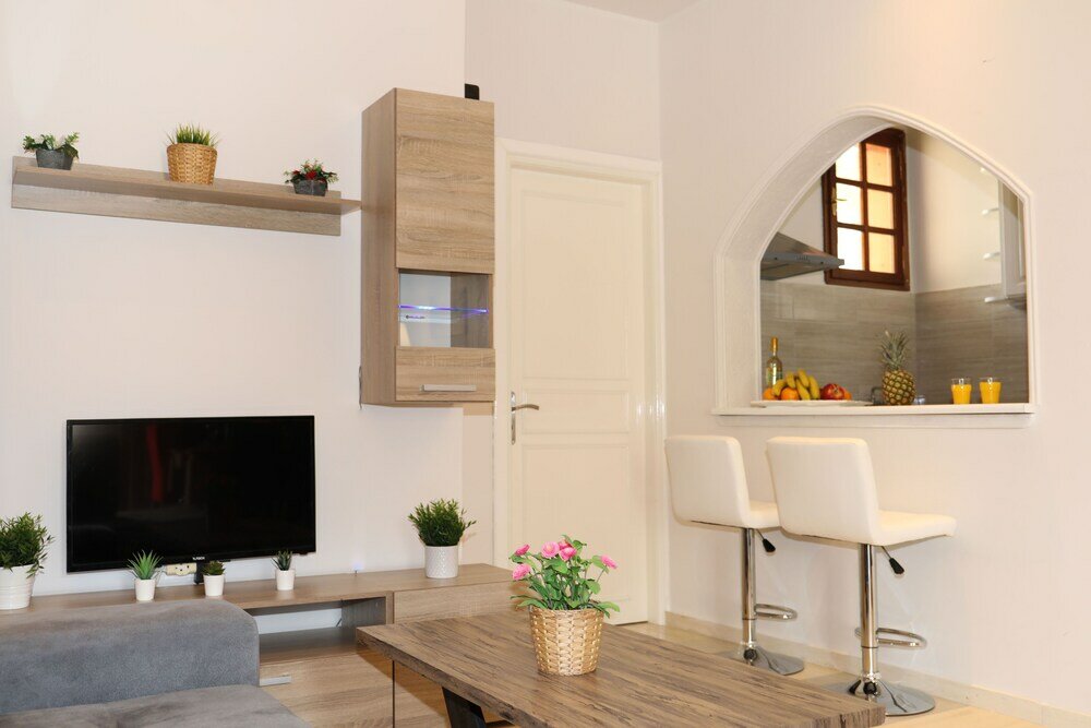 Фото Chrissomallis Apartments