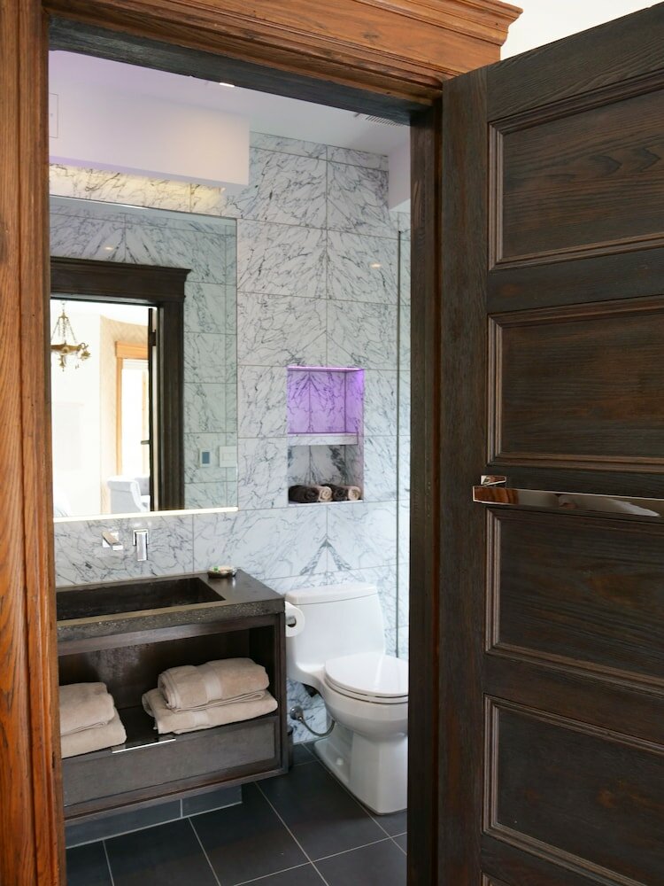 Фото Shadowcrest