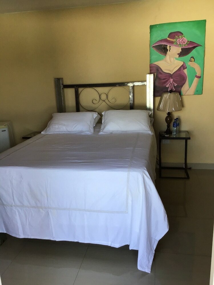 Фото Black Pearl Inn