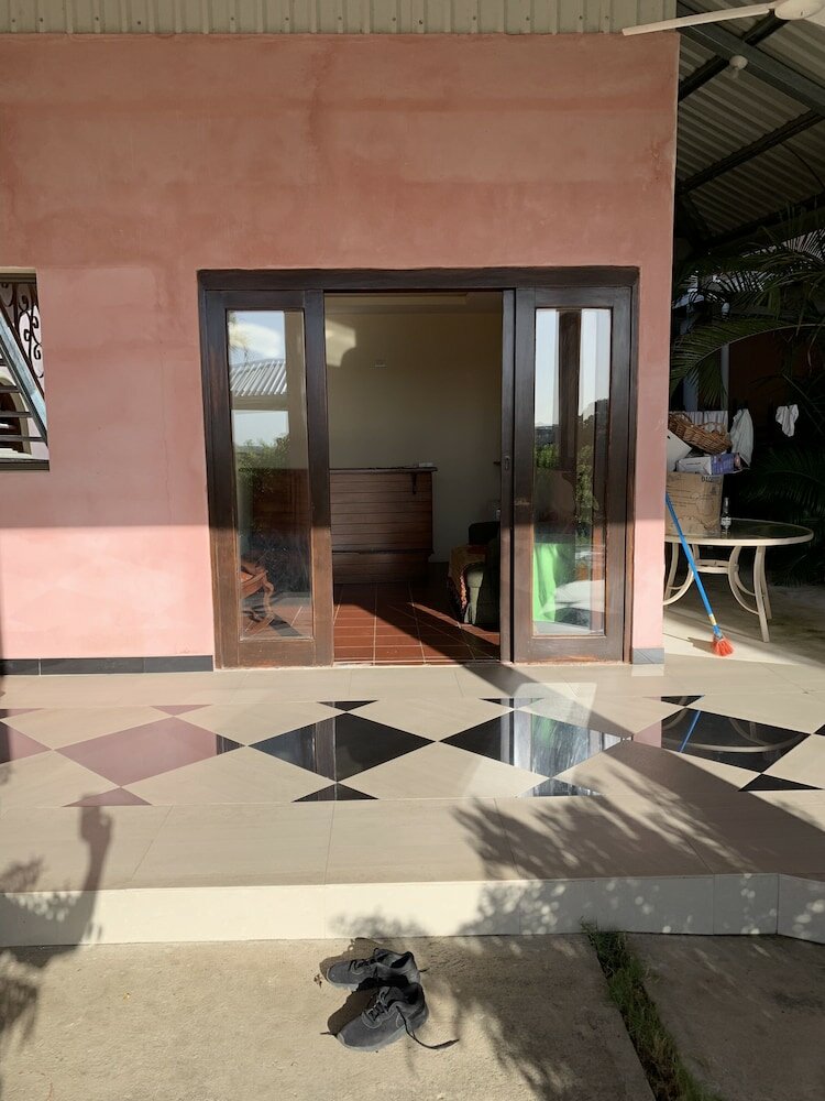 Фото Black Pearl Inn