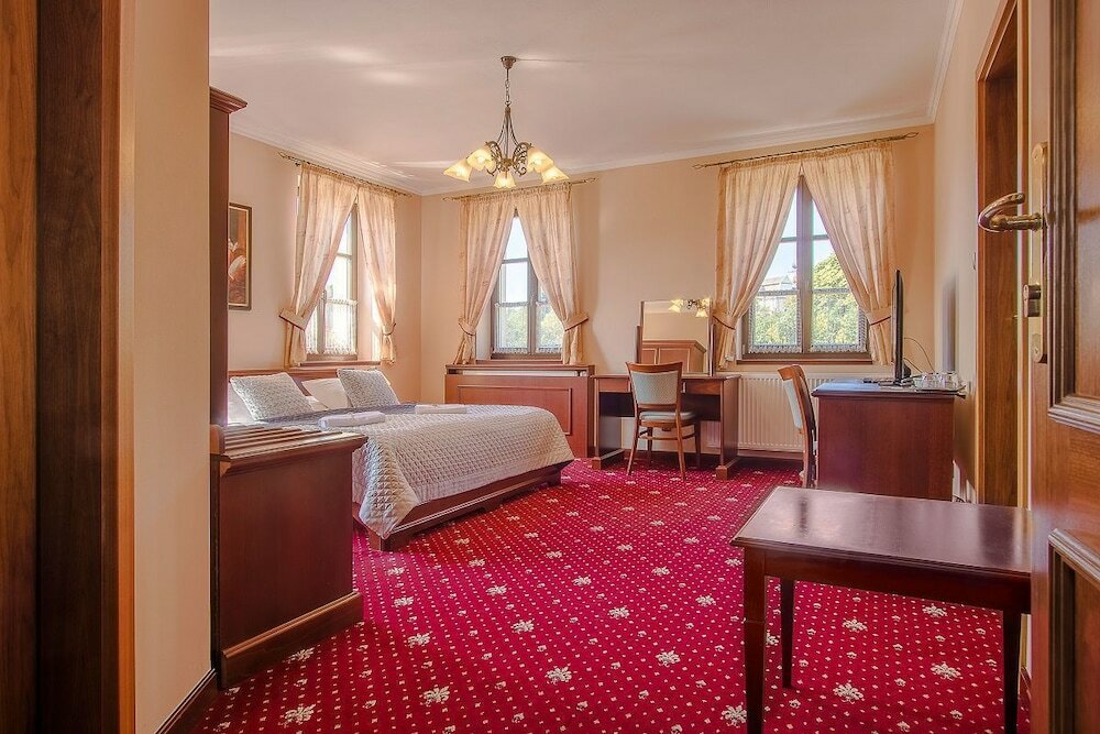 Фото Hotel Buchlovice