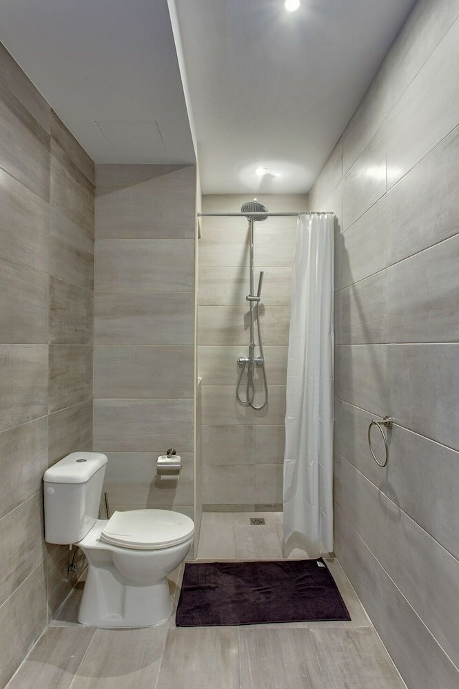 Фото Deluxe Studio in a Prime Location, Wifi
