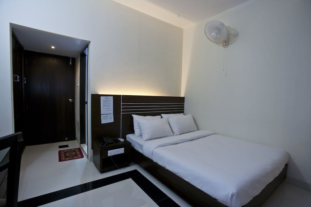 Фото Hotel Holy Gate