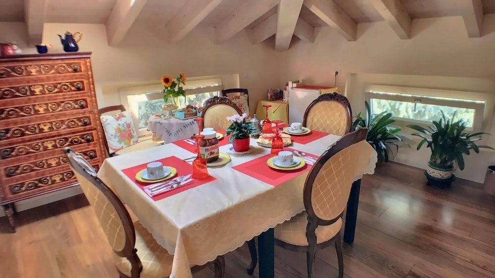 Фото Bed and Breakfast Villa Laila