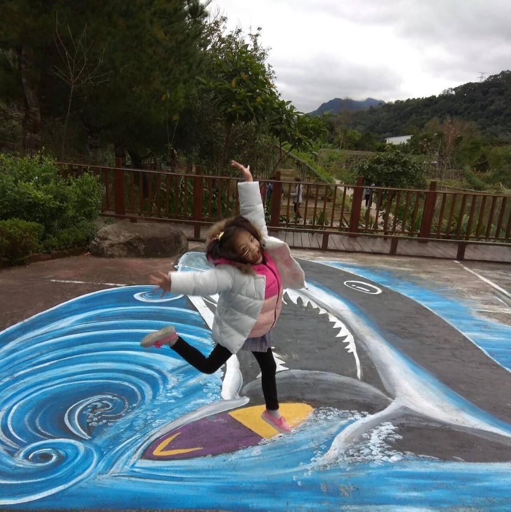 Фото Lily Village