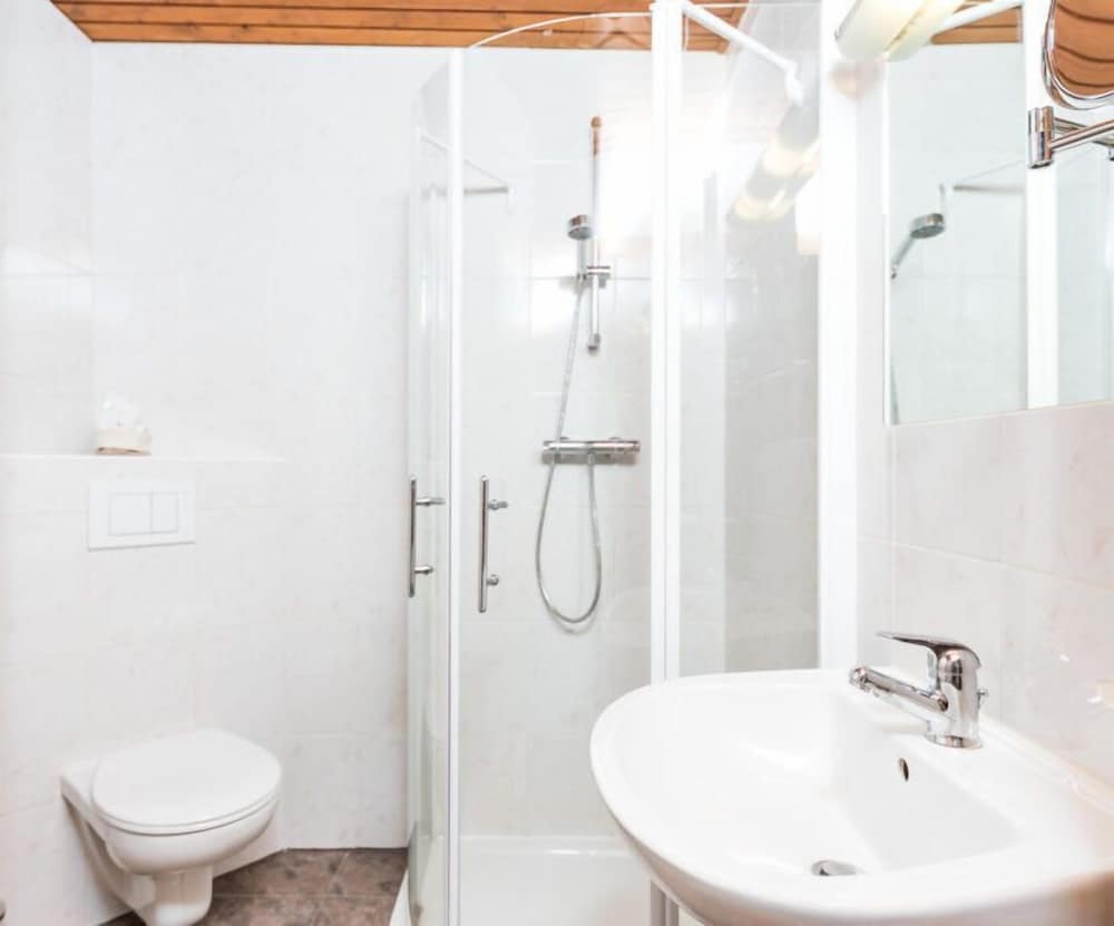 Фото Zur Post & Appartementhaus Kern