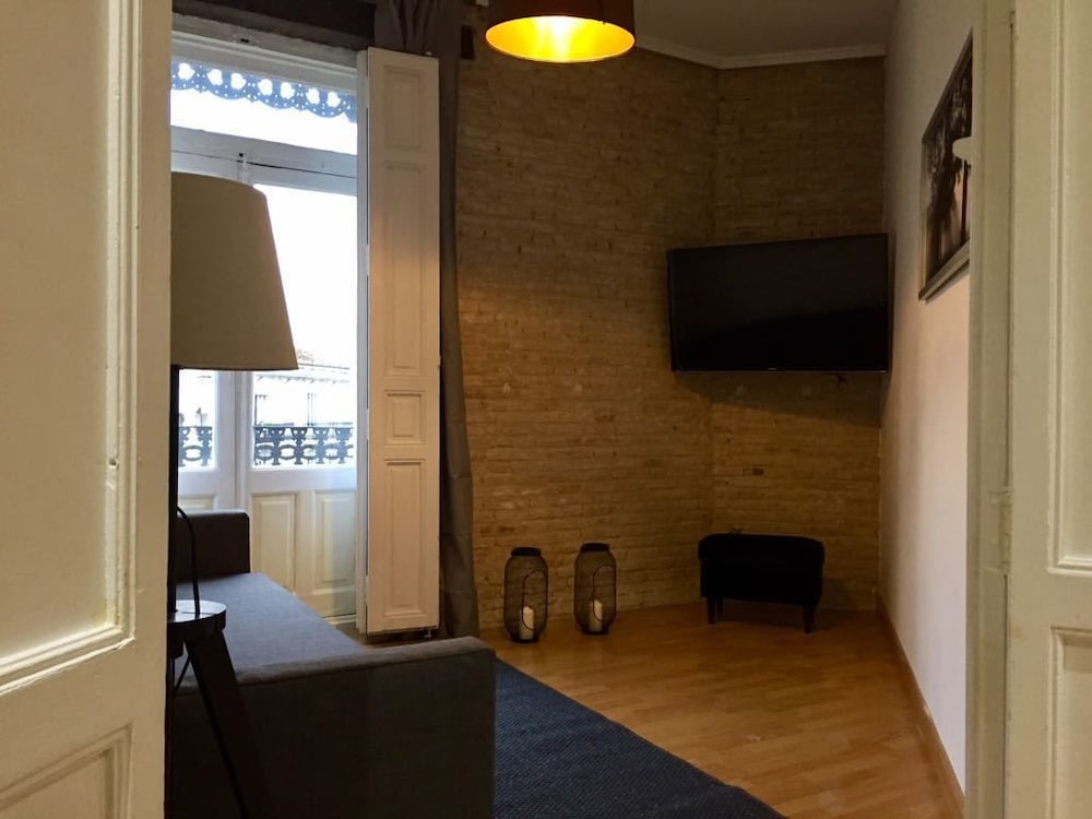 Фото Art Boutique Colon Apartments