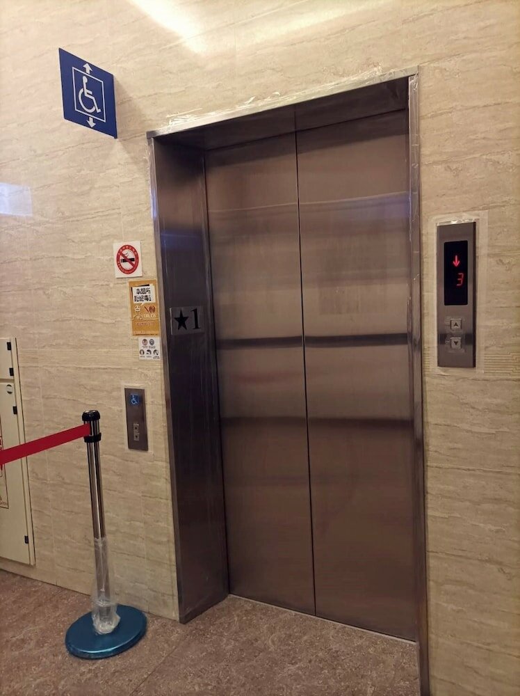 Фото Crystal Hotel