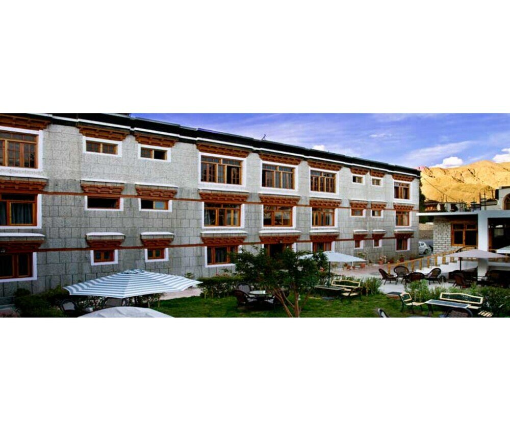 Фото Hotel Rafica