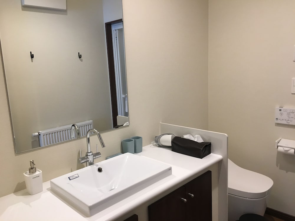 Фото Jadan House