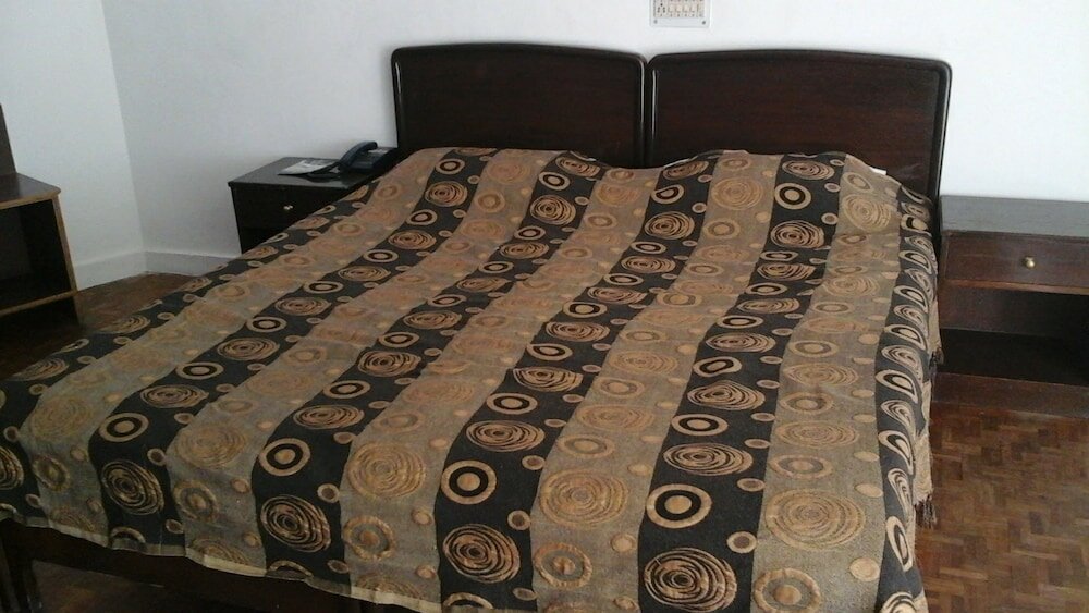 Фото Hotel Dev Cottage