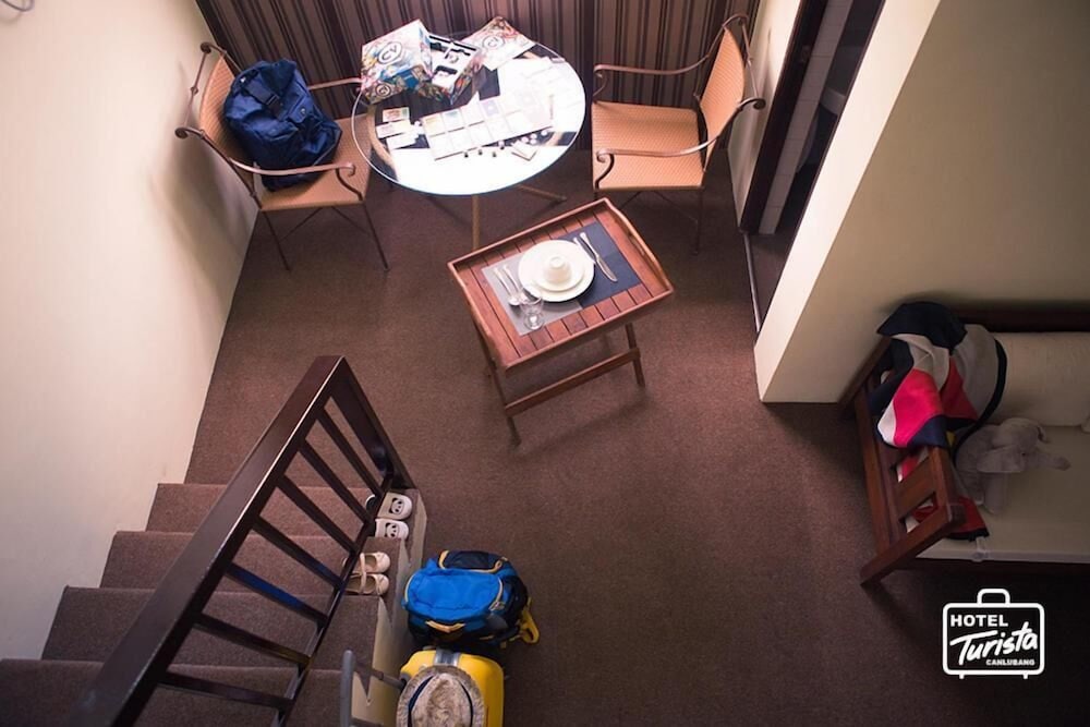 Фото Hotel Turista Canlubang