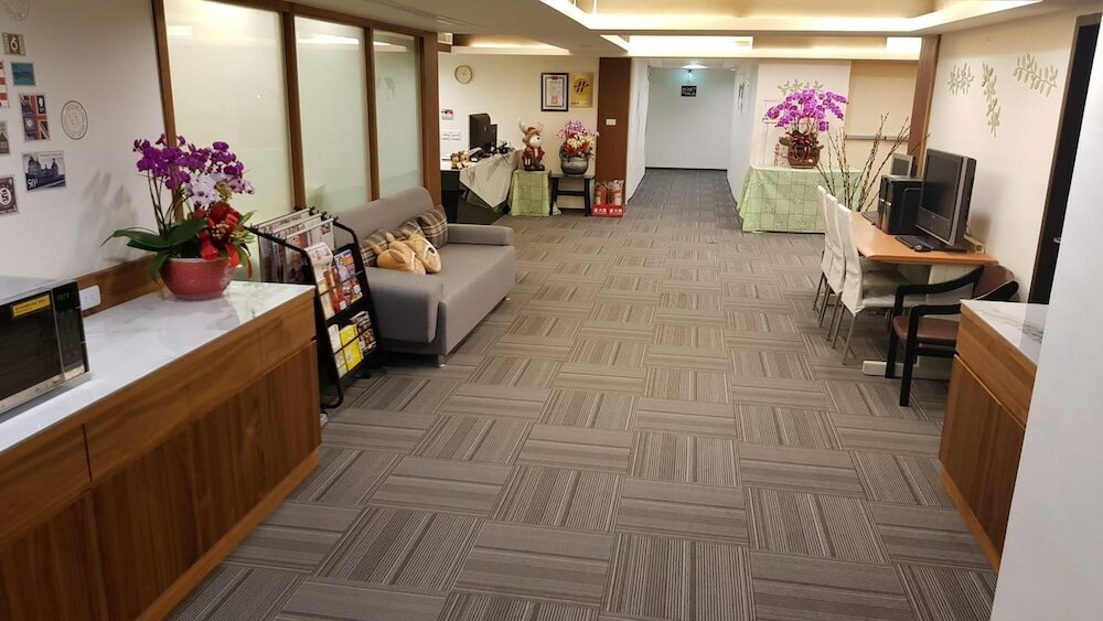 Фото Jhong-Sing Hotel