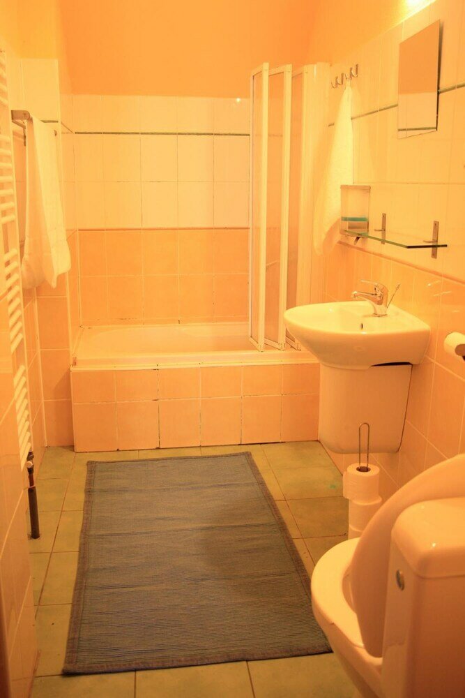 Фото Outline Centrum Jiricna