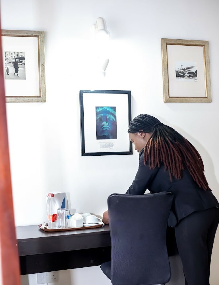 Фото Adlib Executive Lodge