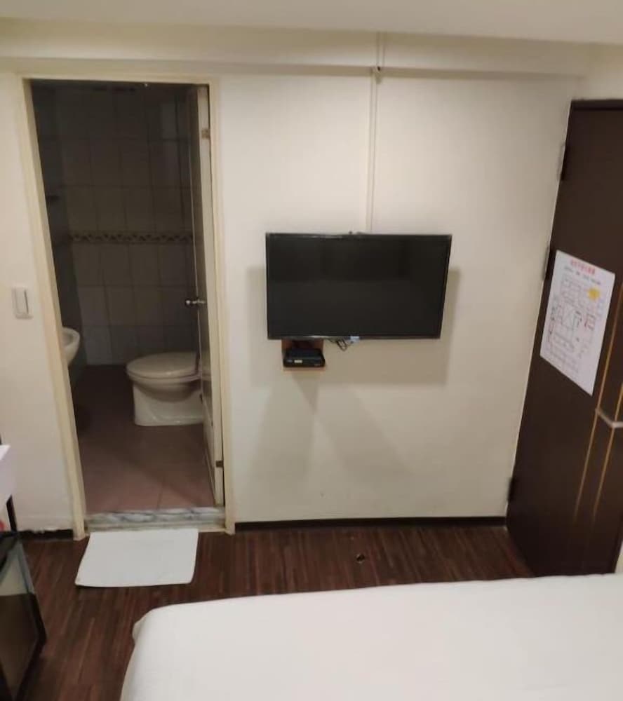 Фото Jhong-Sing Hotel