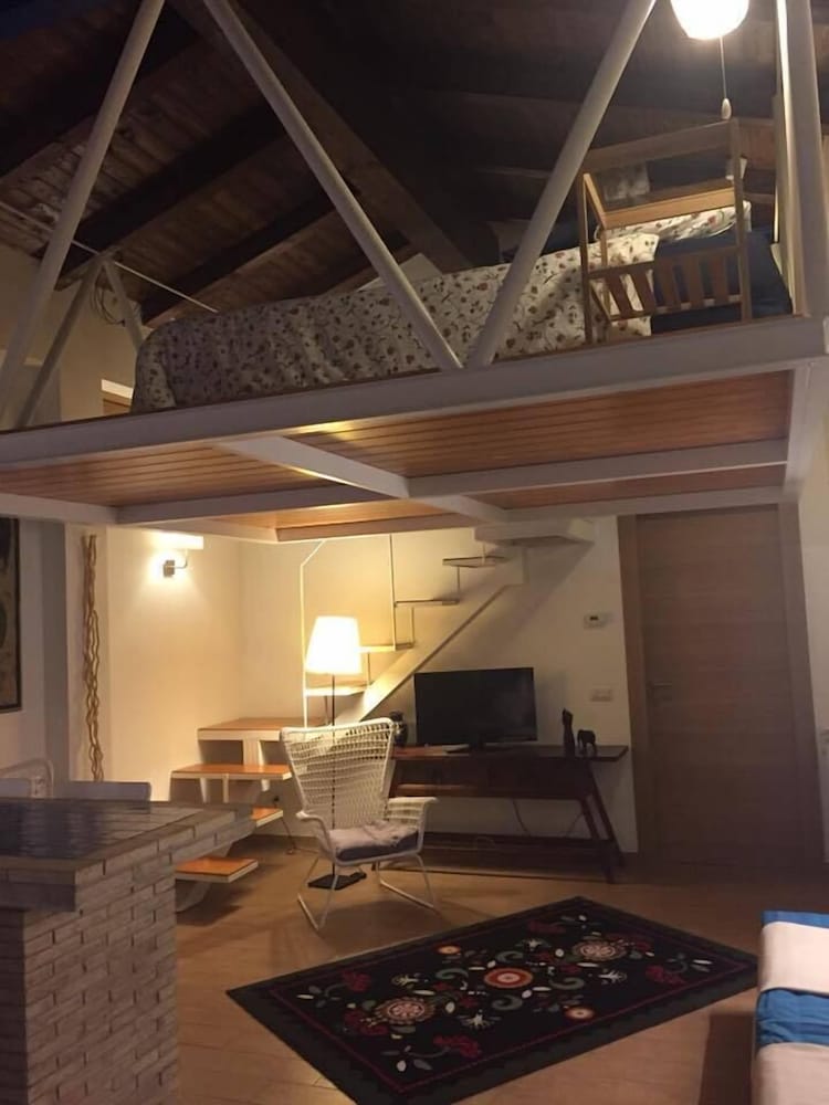 Фото Guest House Ara Town