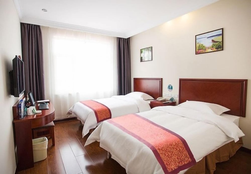 Фото GreenTree Inn TianJin Jinnan XianShuiGu Nanhuan Road Express Hotel
