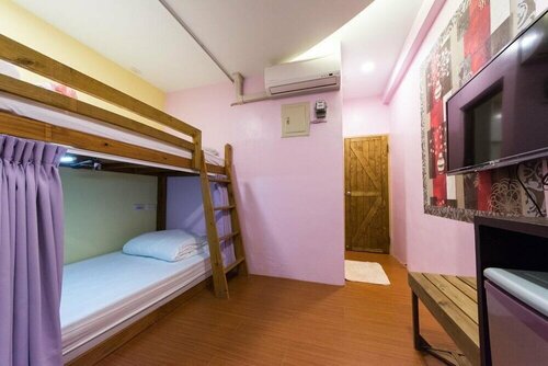 Гостиница Sunrise Champs Hostel