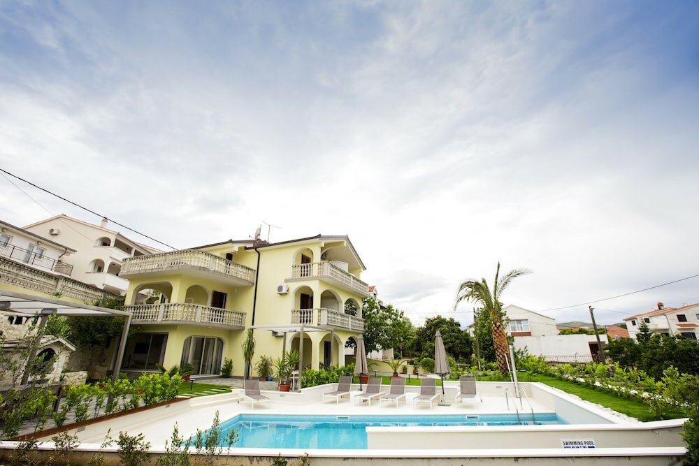 Фото Apartments Bago