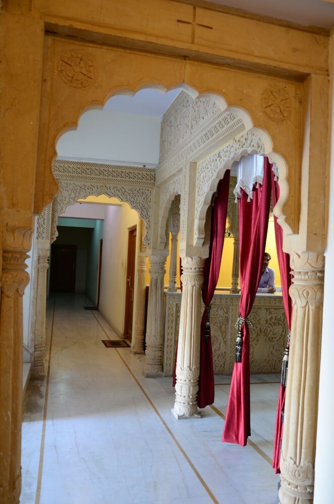 Фото Hotel Sohandeep