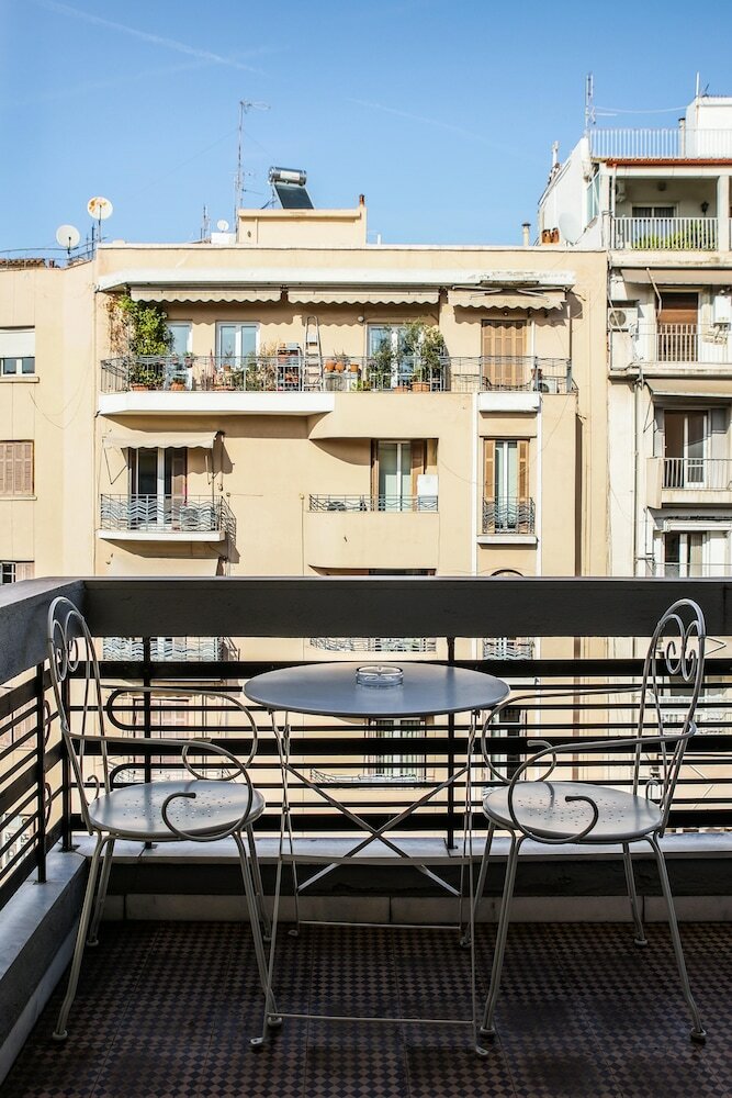 Фото Superior One Luxury Apartments