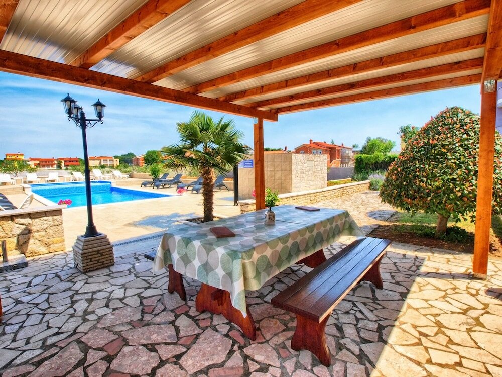 Фото Apartment Mile 1249