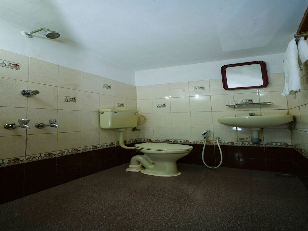 Фото Oyo 10641 Hotel Misty Hills