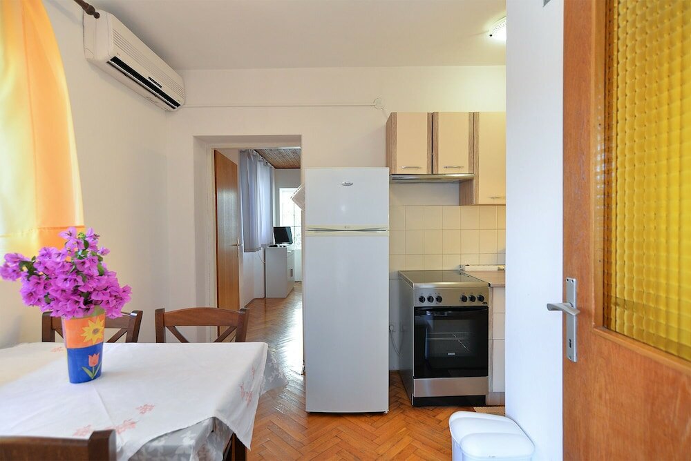 Фото Apartments Jadranka 612