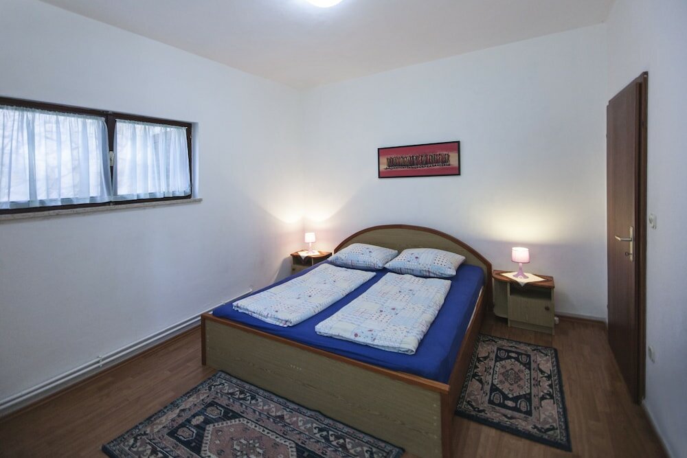 Фото Apartments Bubamara 1398