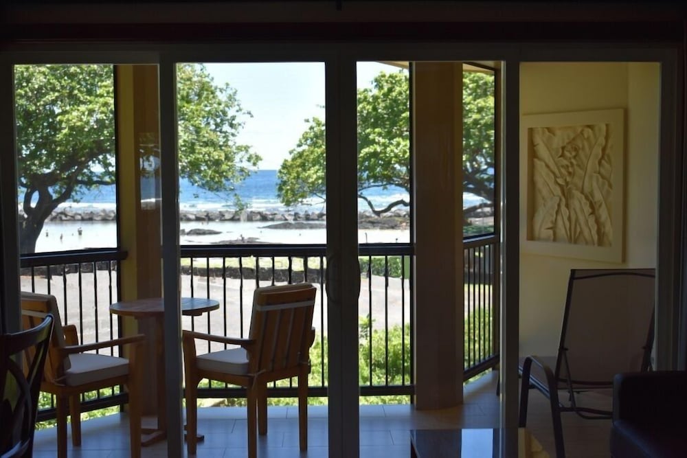 Фото Hilo Beach House Inn