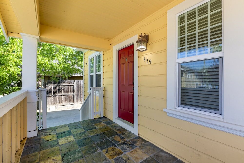 Фото Marbella Lane Triplex San Jose