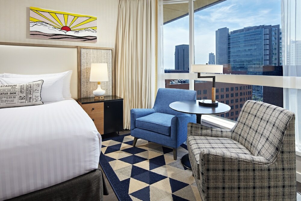 Фото The Bristol Hotel San Diego