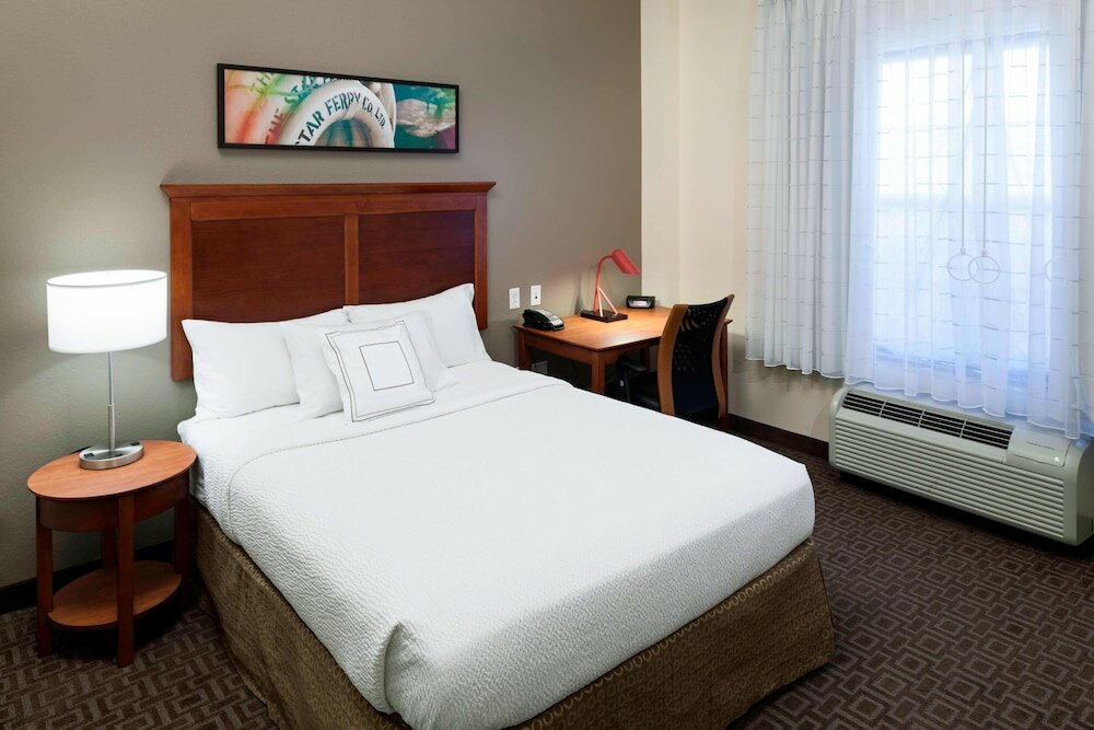 Фото TownePlace Suites by Marriott Suffolk Chesapeake