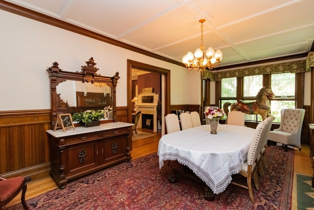 Фото Saratoga Dreams B&b