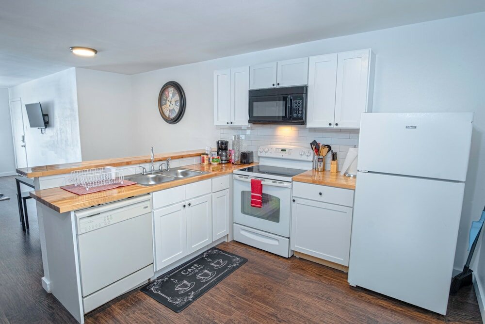 Фото Awesome Place 2br/2ba Near Downtown and Riverwalk