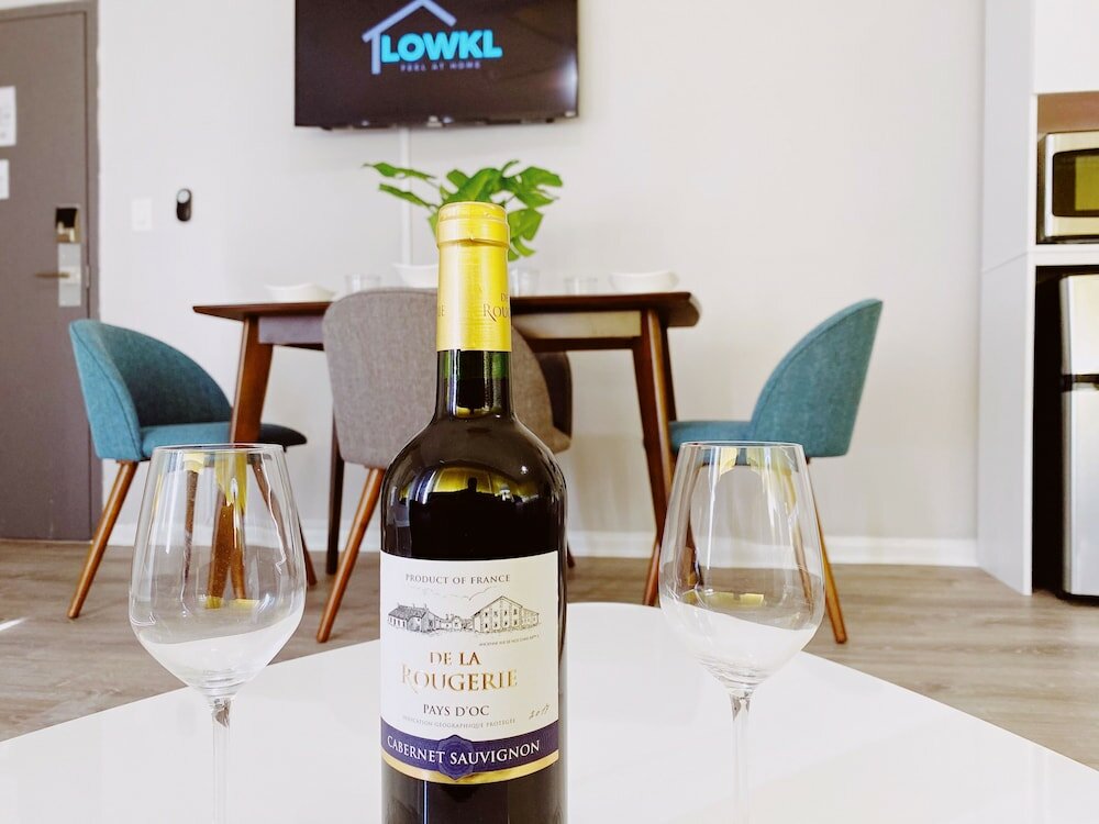 Фото Miami International by Lowkl