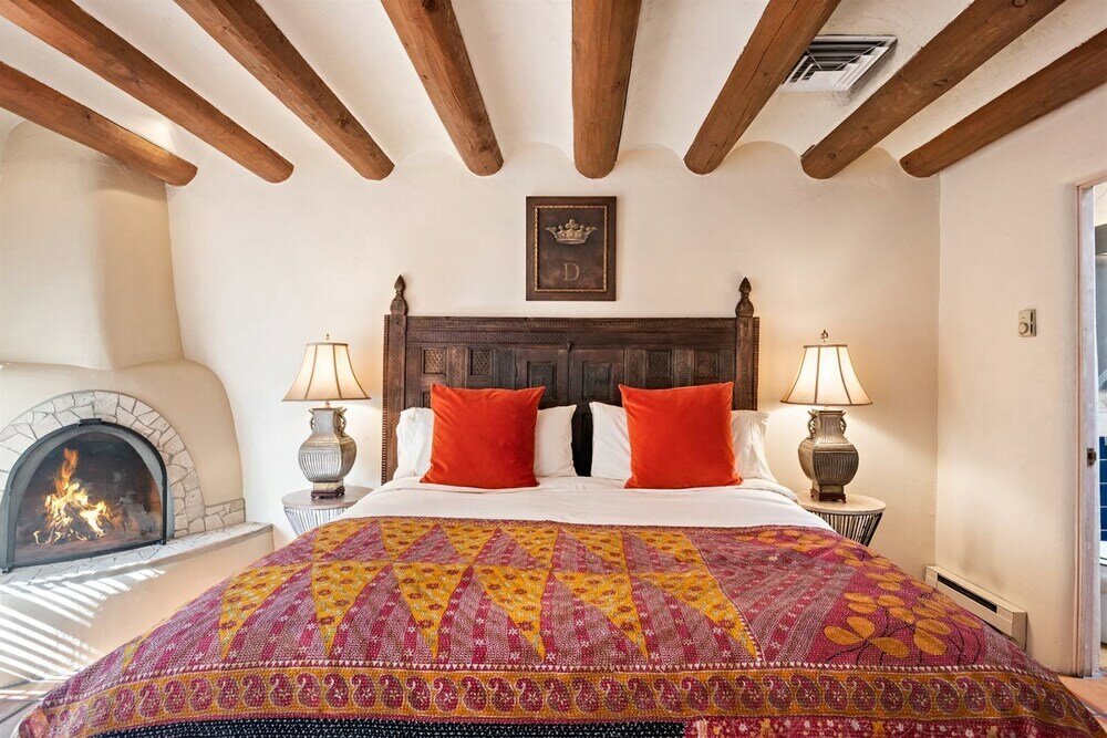 Фото Casa Siempre Mayo - Railyard Gem, Walk to Plaza