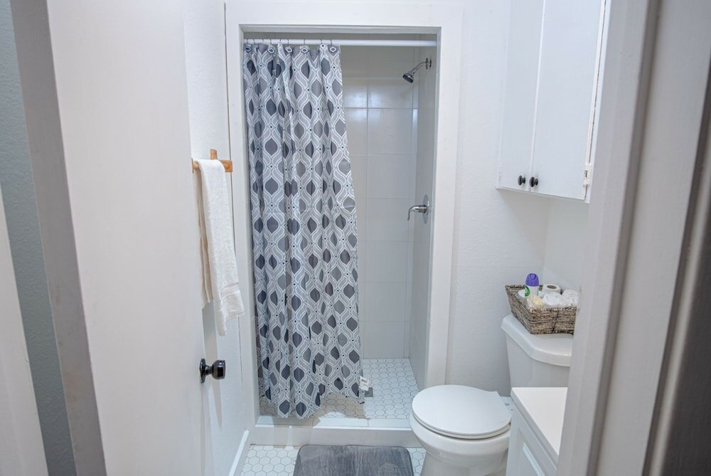 Фото Awesome Place 2br/2ba Near Downtown and Riverwalk