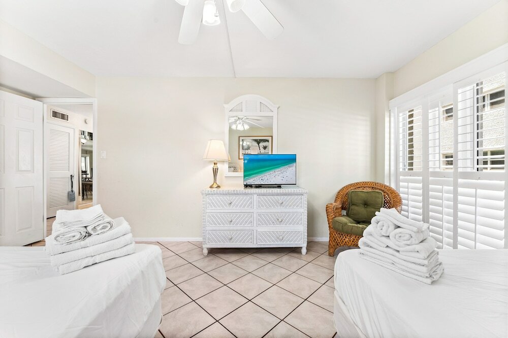 Фото Crescent Arms by Beachside Management