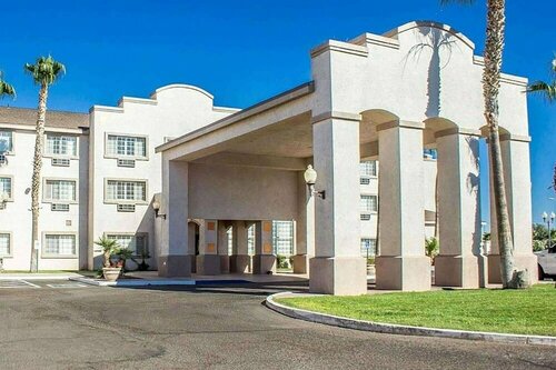 Гостиница Quality Inn & Suites Safford - Mt Graham в Саффорде