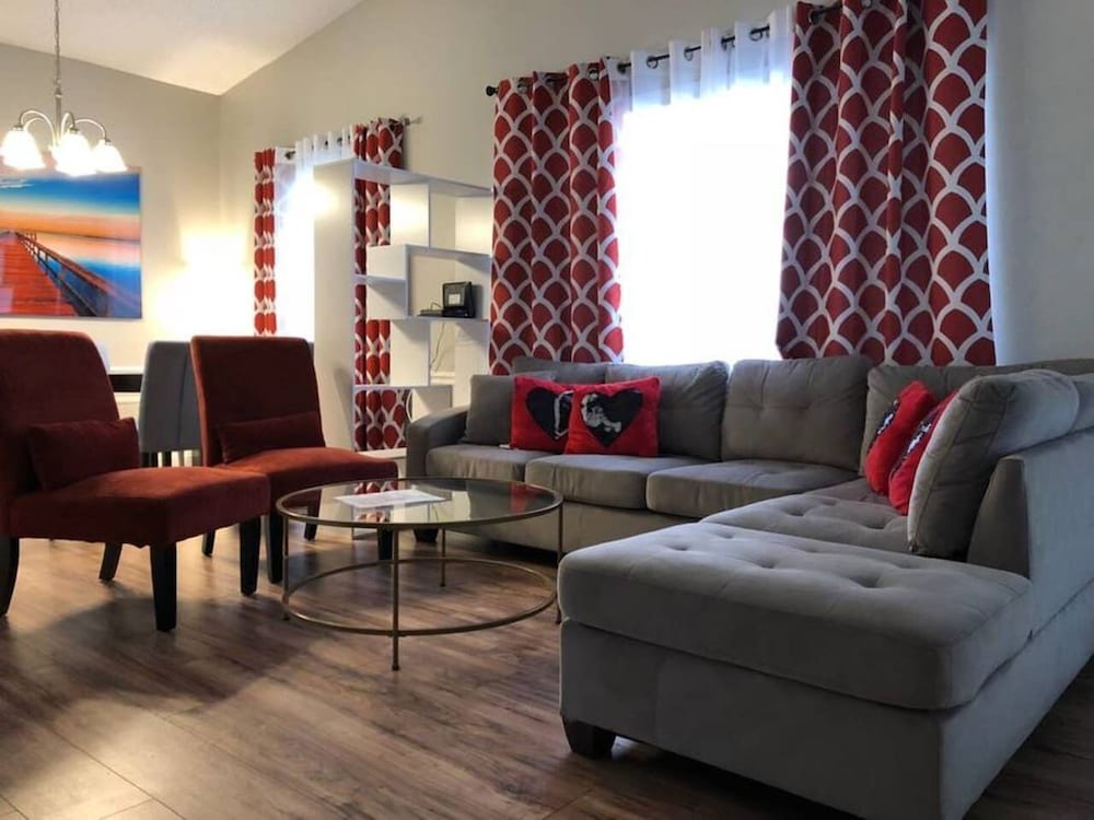 Фото 6150 Sandcrest · New! Walk to Universal. Sleep 9. Near Disney