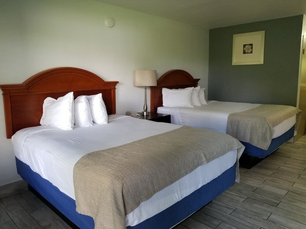 Фото Riverview Inn