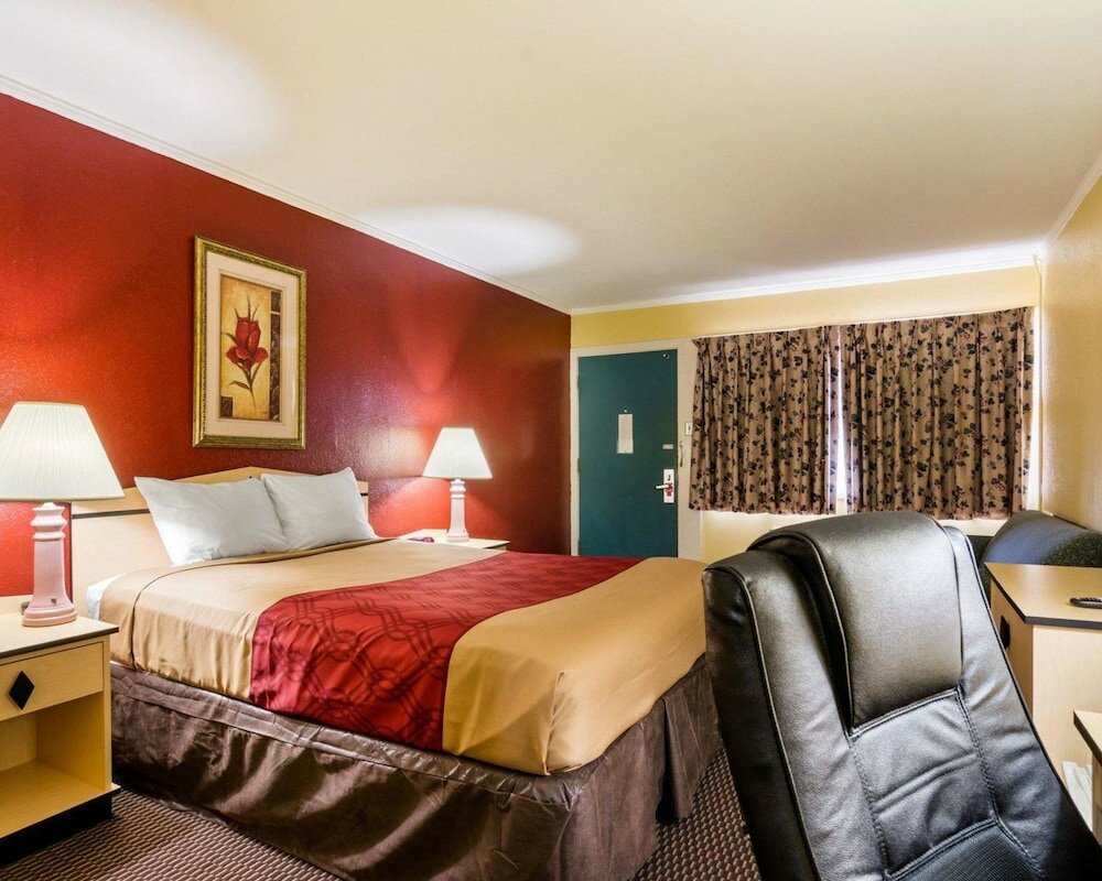 Фото Meadow Acres Inn