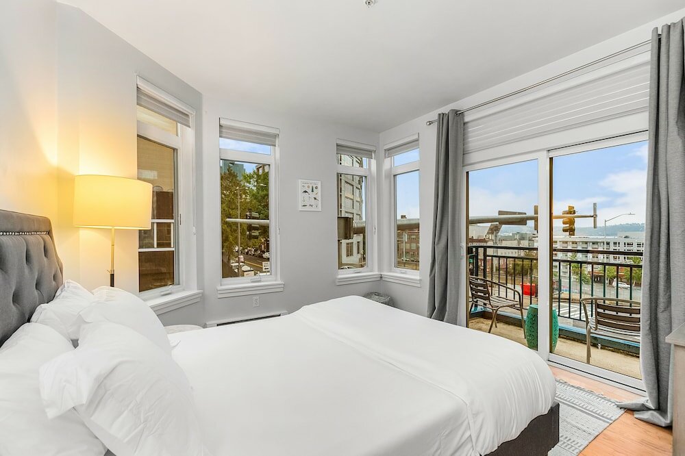 Фото The Corner Nest at Belltown