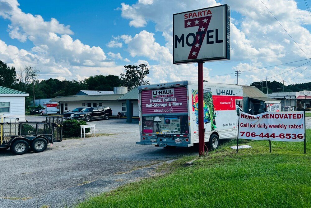 Фото Sparta Seven Motel by Oyo near Milledgeville