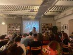 Film. bar (Potapovsky Lane, 5с2) ، مقهى