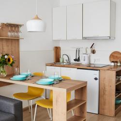 Фото Точка Запятая